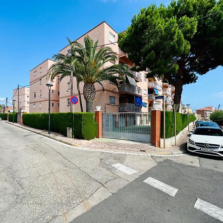 Book La Ponderosa Cambrils Apartment Exterior photo